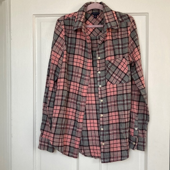 Pink gray plaid flannel button up vintage 90s 00s punk grunge Urban Outfitters - Picture 2 of 5